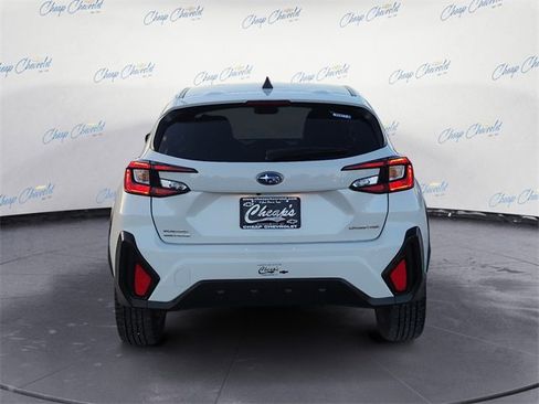 Used 2024 Subaru Crosstrek 2.0i image 4