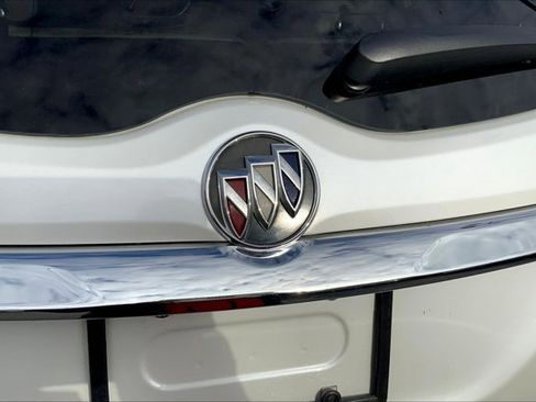 Used 2023 Buick Enclave Avenir w/ Avenir Technology Package image 32