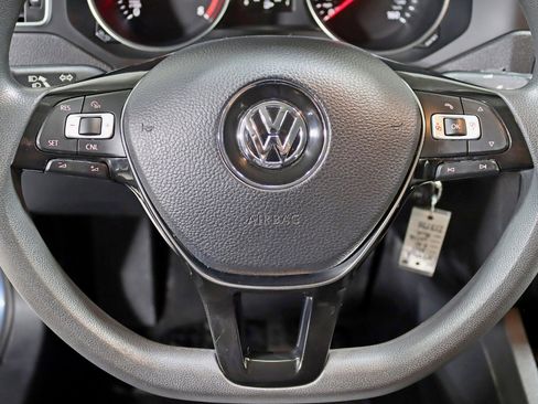 Used 2017 Volkswagen Jetta S image 15