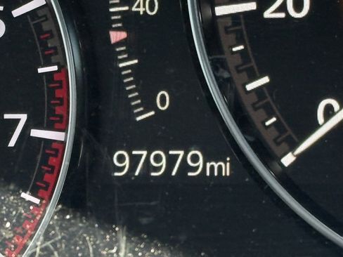 Used 2021 MAZDA CX-30 FWD 2.5 S w/ Premium Package image 13