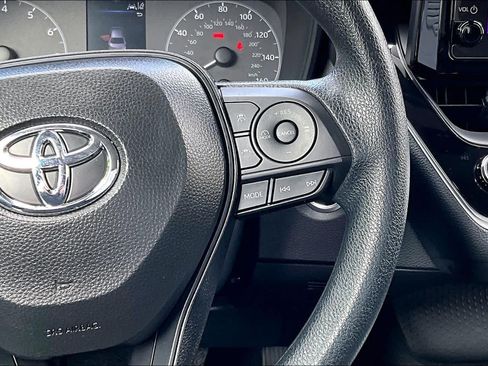 Certified 2025 Toyota Corolla LE w/ Convenience Package FWD image 24
