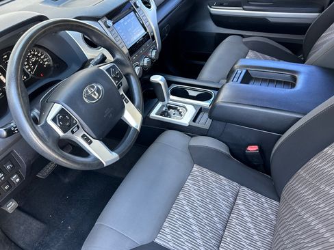 Used 2018 Toyota Tundra SR5 w/ SR5 Upgrade Package RWD image 10