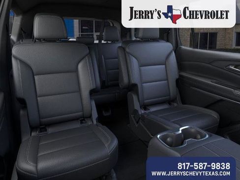 New 2025 Chevrolet Traverse LT w/ Midnight/Sport Edition image 19