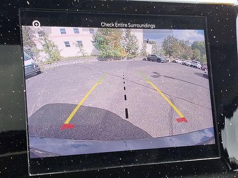 Certified 2022 Jeep Grand Cherokee L Laredo w/ Luxury Tech Group I image 18