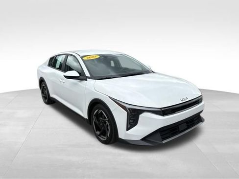 Used 2025 Kia K4 EX FWD image 8
