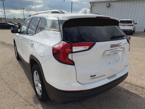 Used 2023 GMC Terrain SLE w/ Driver Convenience Package image 38