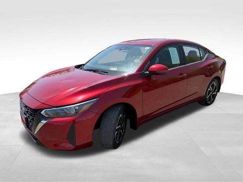 Certified 2024 Nissan Sentra SV FWD image 4
