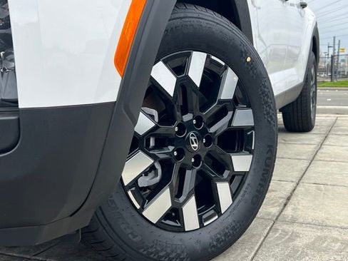 New 2025 Hyundai Santa Cruz SEL AWD/4WD image 2