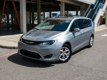 Used 2020 Chrysler Pacifica Limited