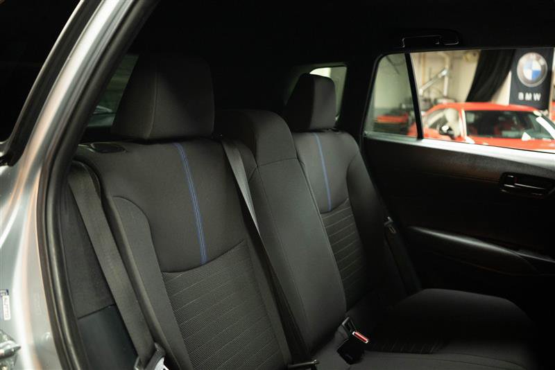 Used 2023 Toyota Corolla Cross AWD Hybrid image 15