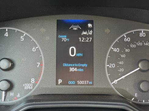 Used 2023 Toyota Corolla LE w/ Carpet Mat Package (TMS) image 25