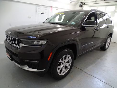 Used 2022 Jeep Grand Cherokee L Limited w/ Luxury Tech Group II AWD/4WD image 20