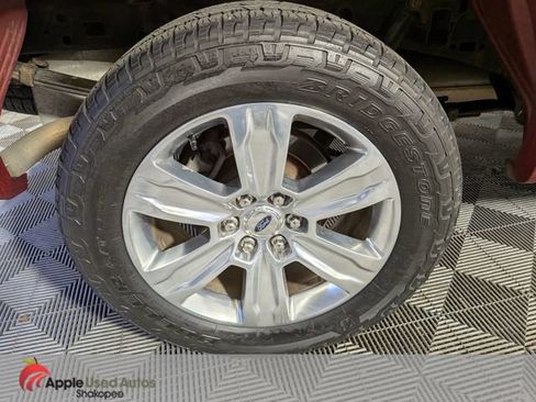 Used 2016 Ford F150 Platinum w/ Equipment Group 701A Luxury AWD/4WD image 48
