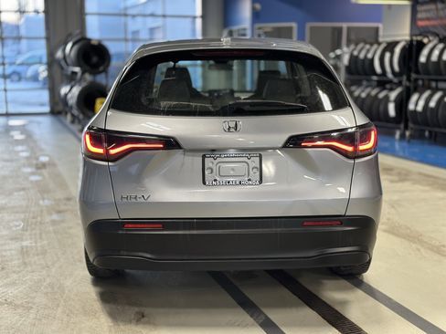Used 2023 Honda HR-V LX image 5