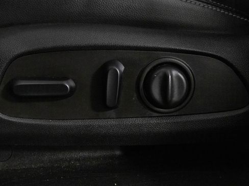 Used 2022 GMC Terrain SLT image 20