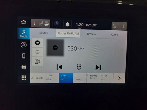 Used 2023 Chrysler Voyager LX FWD image 25