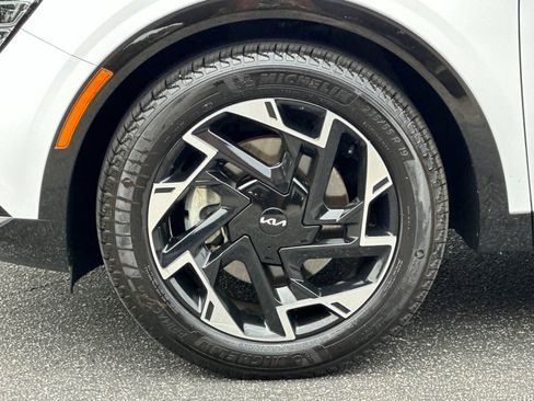 Certified 2025 Kia Sportage SX FWD image 36