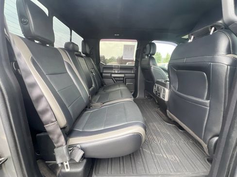 Used 2018 Ford F150 Raptor w/ Equipment Group 802A Luxury AWD/4WD image 31