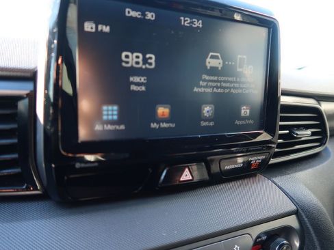 Used 2020 Hyundai Veloster Turbo image 14