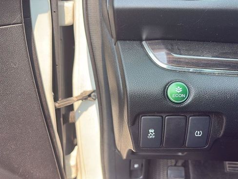 Used 2015 Honda CR-V EX-L image 18