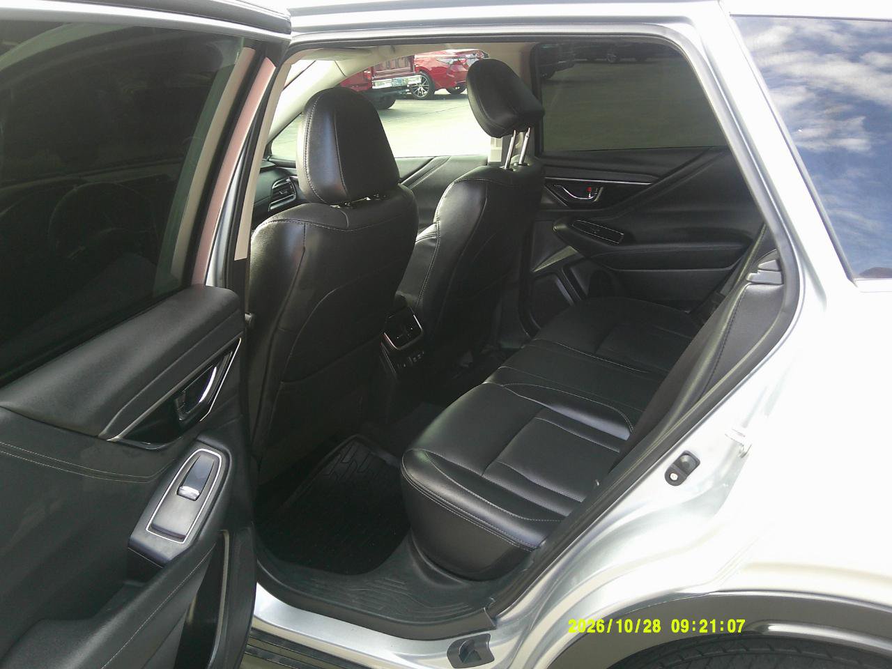 Used 2022 Subaru Outback Limited XT AWD/4WD image 12