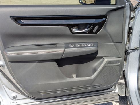 Used 2024 Honda CR-V Sport Touring image 11