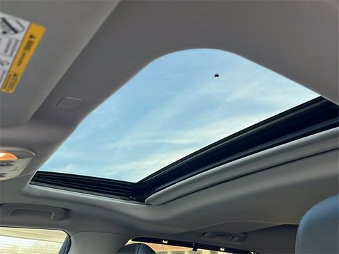 Used 2020 Toyota Highlander Limited image 34