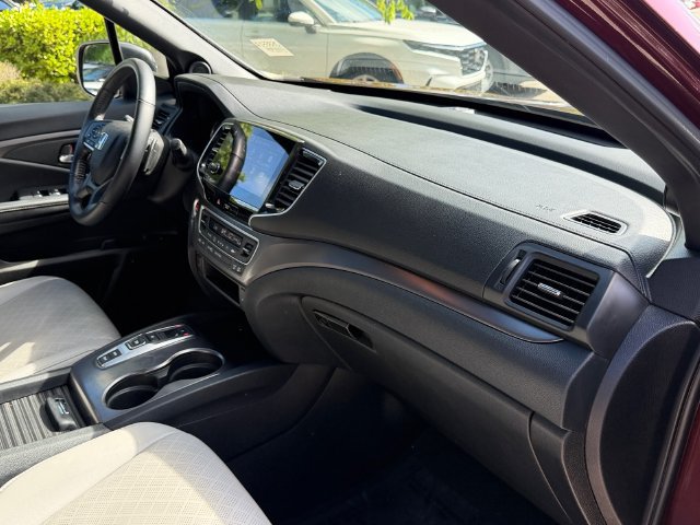 Used 2021 Honda Passport EX-L image 17