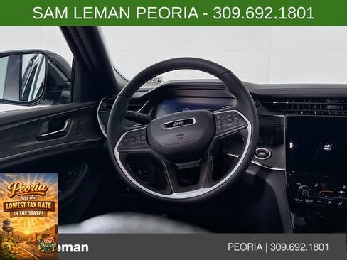 New 2025 Jeep Grand Cherokee L Limited image 11