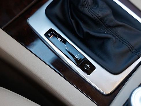 Used 2012 Mercedes-Benz GLK 350 2WD image 43