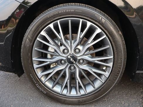 Used 2024 Kia Forte GT-Line w/ GT-Line Premium Package FWD image 41