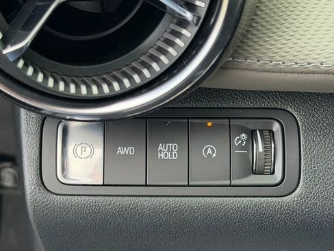 New 2026 Chevrolet Equinox LT w/ Convenience Package II AWD/4WD image 28