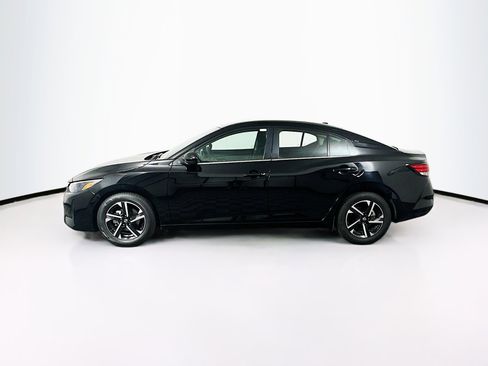Used 2024 Nissan Sentra SV FWD image 4