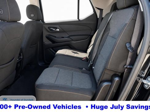 Used 2021 Chevrolet Traverse LS FWD image 15