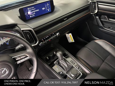 Certified 2026 MAZDA CX-50 2.5 Hybrid w/ Premium Plus Pkg AWD/4WD image 28