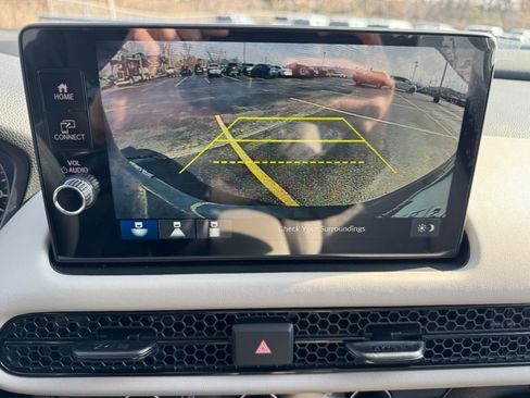 Certified 2026 Honda HR-V LX image 22