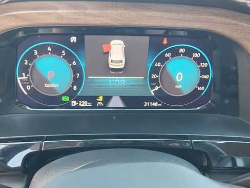 Used 2025 Volkswagen Atlas SE image 7