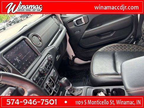 Used 2021 Jeep Wrangler Unlimited Sahara AWD/4WD image 27