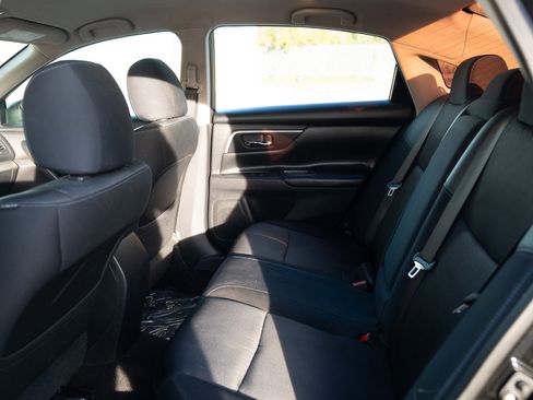 Used 2016 Nissan Altima 2.5 SR image 23