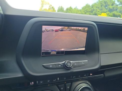 Used 2021 Chevrolet Camaro LT RWD image 16