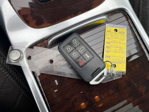 Used 2015 Volvo XC70 T6 Premier Plus image 27