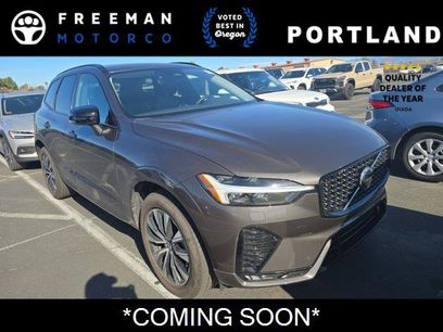 Used 2025 Volvo XC60 B5 Core