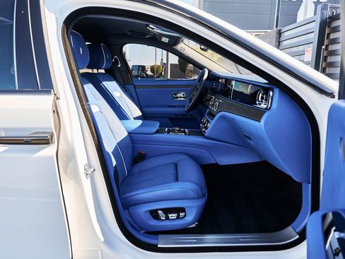 Used 2024 Rolls-Royce Ghost AWD/4WD image 22