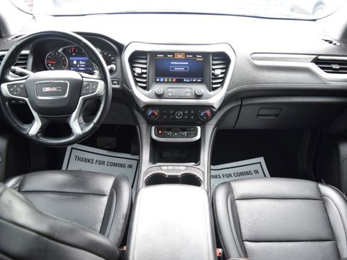 Used 2021 GMC Acadia SLT FWD image 16