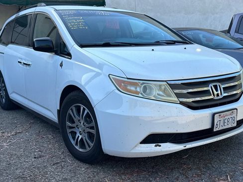 Used 2011 Honda Odyssey EX image 2