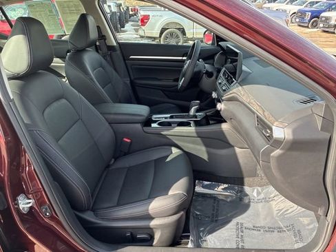 Used 2025 Nissan Altima 2.5 SL image 27