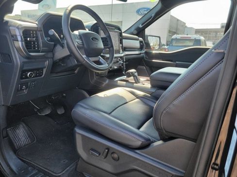 Used 2025 Ford F150 Lariat w/ Bed Utility Package AWD/4WD image 18