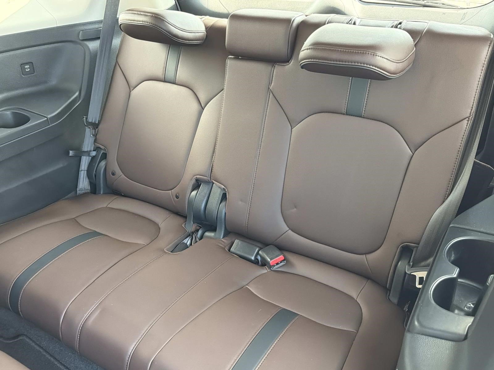 Used 2025 Honda Pilot Elite image 35