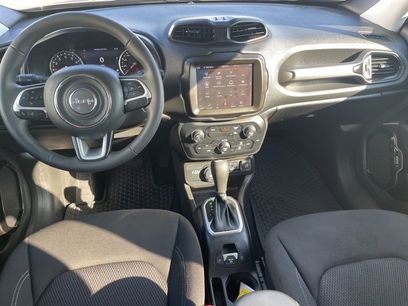 Used 2023 Jeep Renegade Altitude