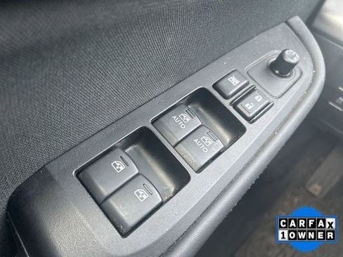 Used 2017 Subaru Outback 2.5i Premium AWD/4WD image 18